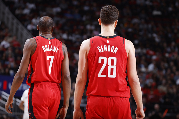 OD体育链接-火箭惨败,谁的问题最大?三分和罚球,差点离谱,火记都忍不住了|凯文·杜兰特|掘金|NBA常规赛|休斯敦火箭队|丹佛掘金队_新浪体育_新浪新闻